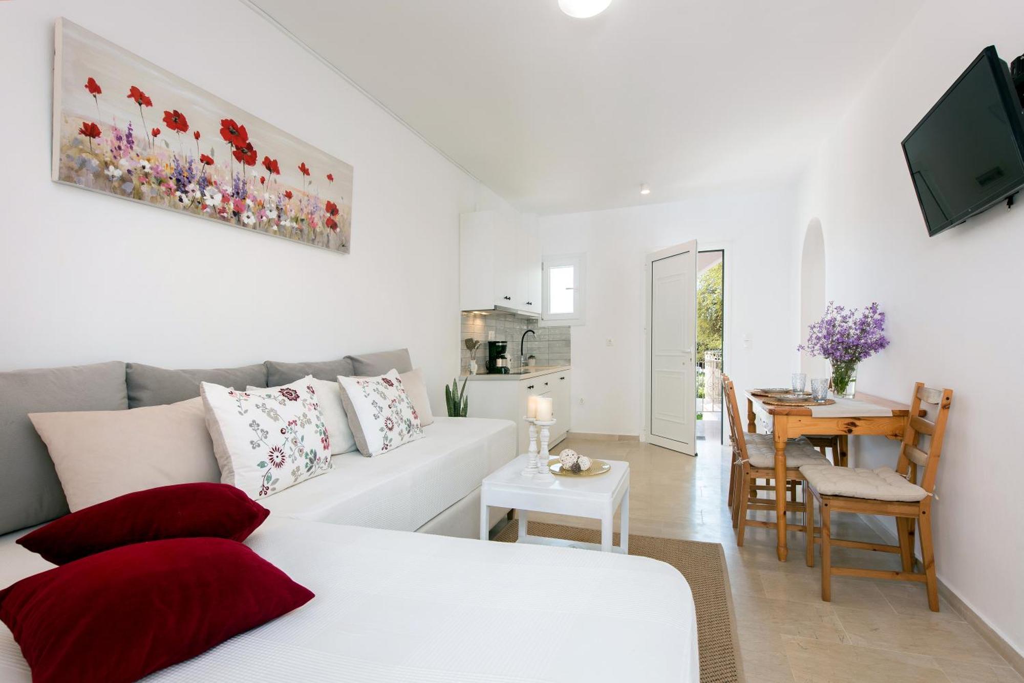Nisea Apartments Ypsos Eksteriør billede